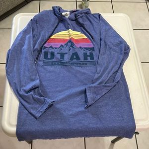 Utah hoodie tee
